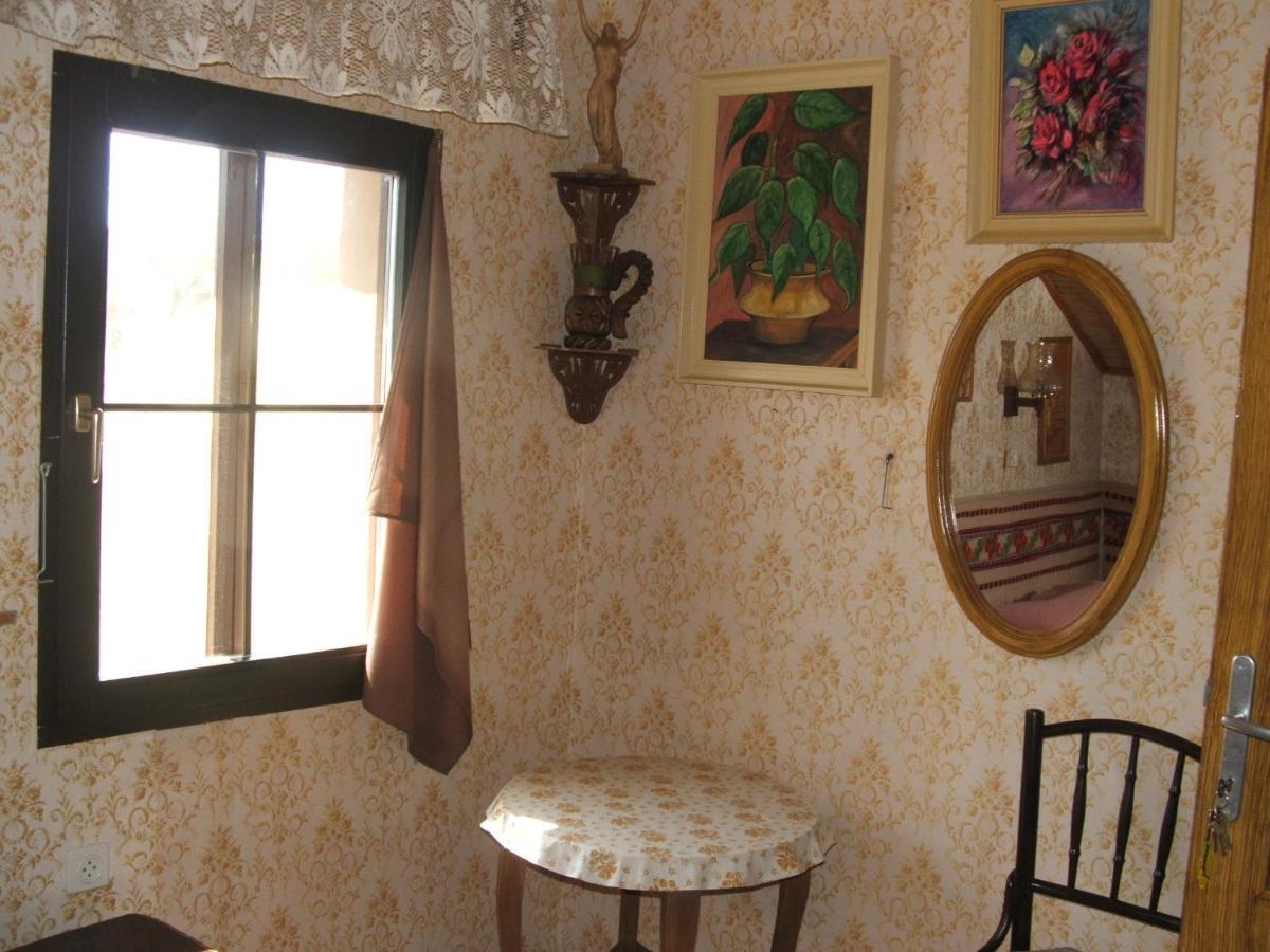 Hotel Agancs Vendégház Balatonszárszó Esterno foto